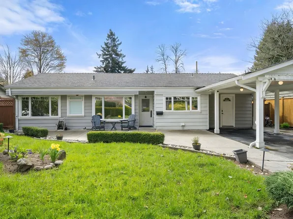 1615 McBride St, North Vancouver, BC V7P 1G5