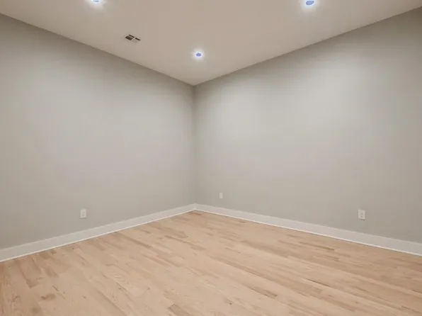 5518 Kennedy Boulevard image 6 of 22