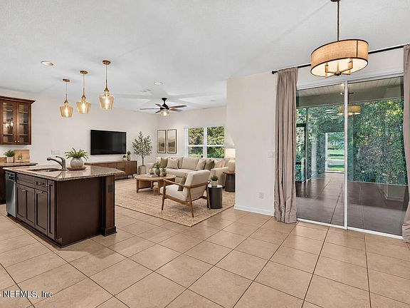 3rd image of 3276 CHESTNUT RIDGE Way