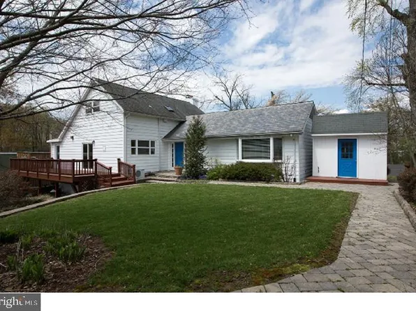 35 Beulah Rd, New Britain, PA 18901