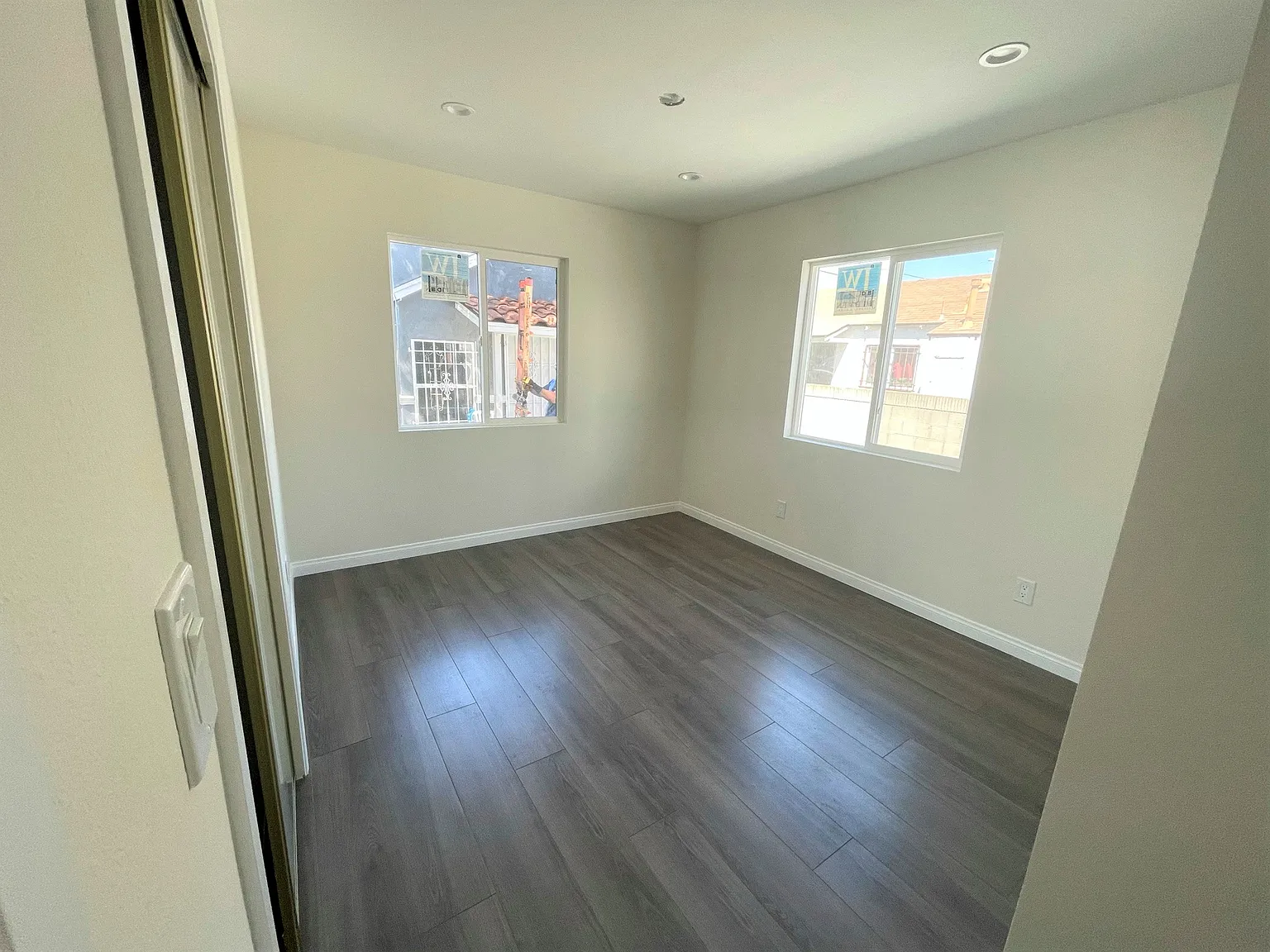 3 bed, 931 sqft, $2,800 — Photo 1