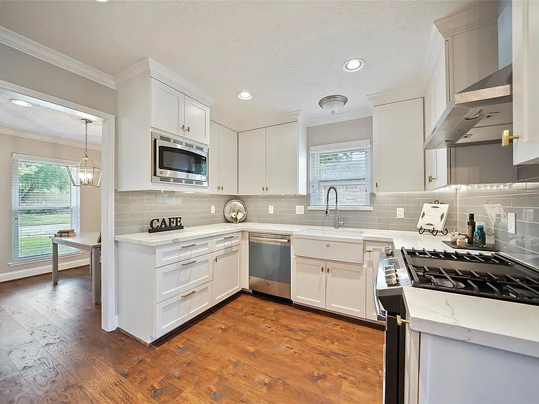 12866 Westmere Dr — Photo 30