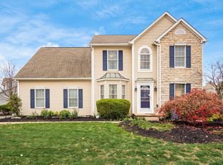 5860 Sandy Rings Ln, Dublin, OH 43016