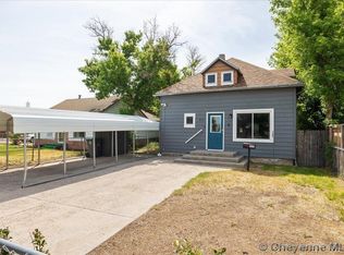 315 E 5th St, Pine Bluffs, WY 82007