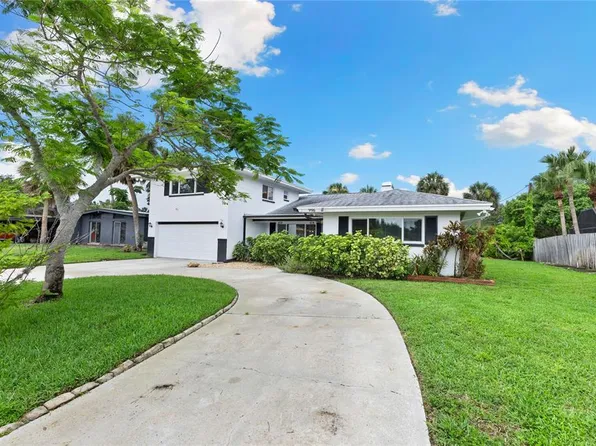 996 56th Ave S, Saint Petersburg, FL 33705