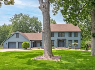 4157 Maple Woods Dr W, Saginaw, MI 48603