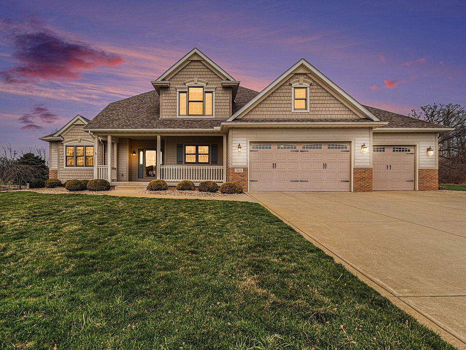 1st image of 365 Newton Ln