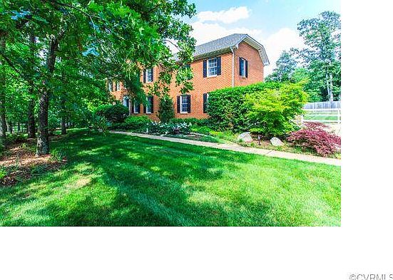 1st image of 6 Dilton Dr