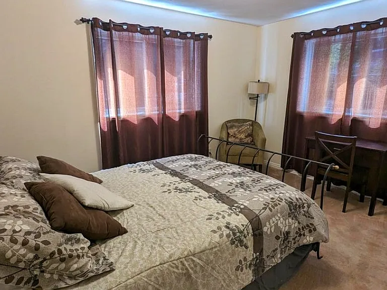 104 Akard Ave — Photo 15