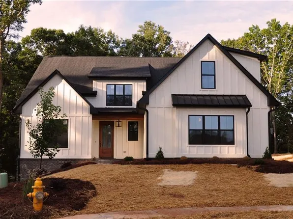 8747 Atlas Heights Way, Lewisville, NC 27023