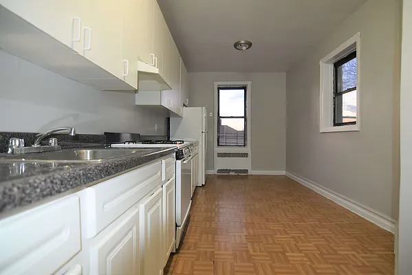 Rented by Zuz Realty | media 15