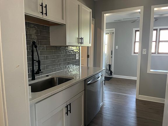 2nd image of 5277 N Luna Ave APT 2