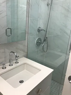 Rented by UES Management | media 25