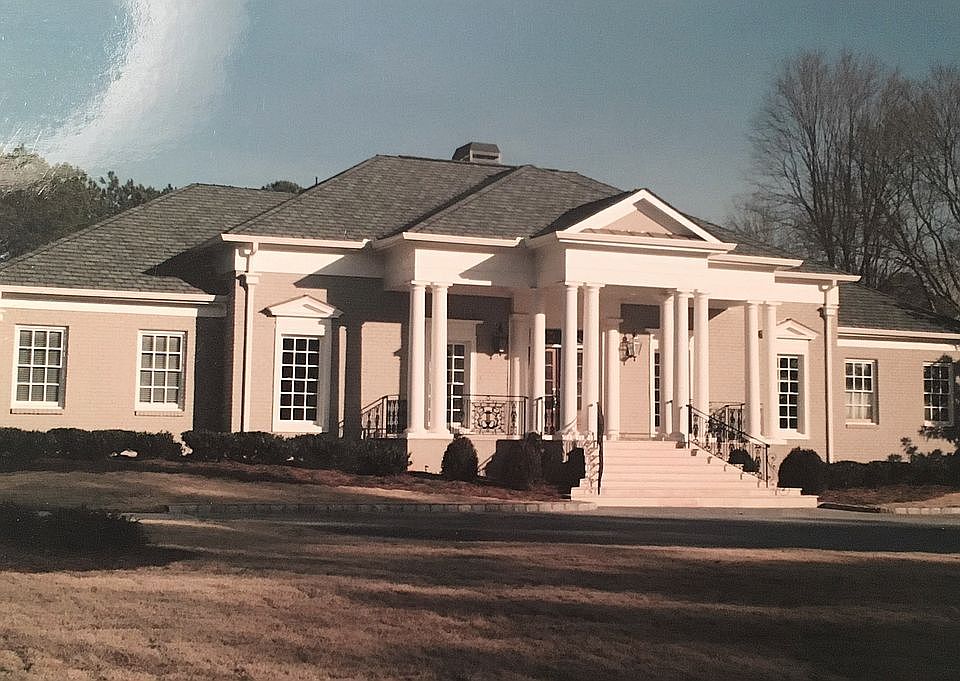 1st image of 113 Atlanta Country Club Dr SE