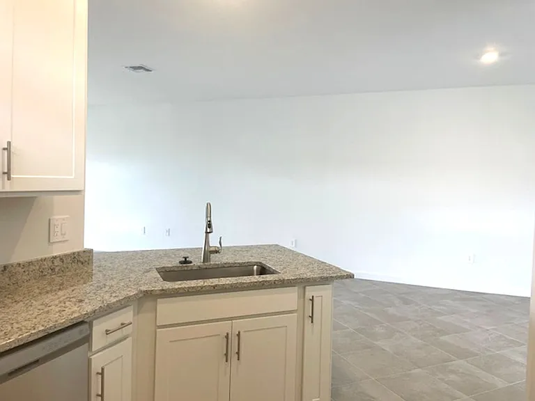 5316 Crystal Harbor Cv — Photo 6