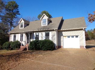477 Cheyenne Cir, Lexington, TN 38351