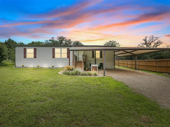 5904 S Lakeside Hills Ct, Granbury, TX 76048