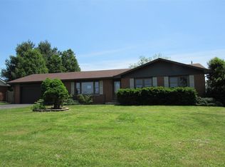 1022 Robin Rd, Radcliff, KY 40160