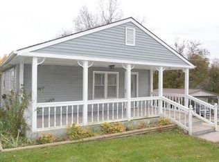 9201 W 50th Ter, Merriam, KS 66203
