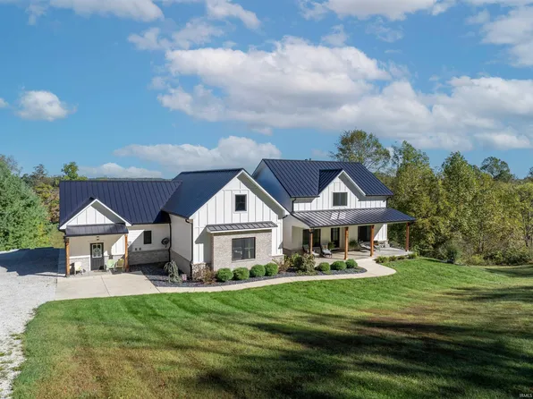 6520 W Betula Dr, Ellettsville, IN 47429