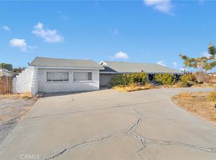 14950 Dakota Rd, Apple Valley, CA 92307