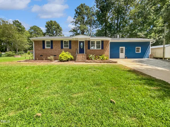 116 Government Rd, Clayton, NC 27520