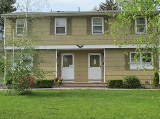 902 Farrand St, Raritan, NJ 08869