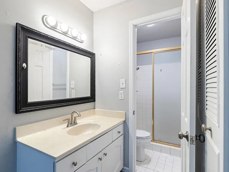 Woodward Park Apartments — Photo 20