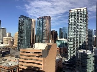 530 12th Ave SW #1704, Calgary, AB T2R 0B1