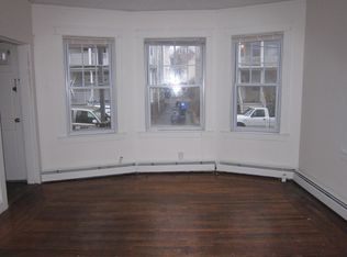 27 Richter St FLOOR 3, Providence, RI 02908