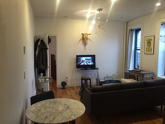 Rented by Owner | media 12