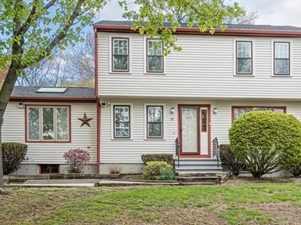 90 Walton St, Weymouth, MA 02189