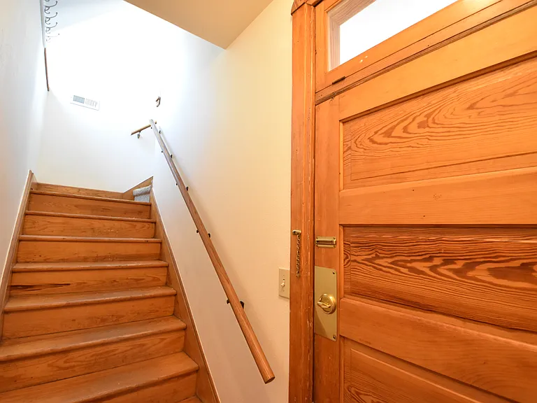 1929 Walnut St #3 — Photo 9