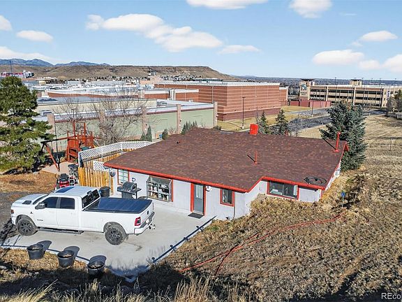 5th image of 885 Deframe Street