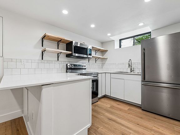 4th image of 669 E 8th Ave #2