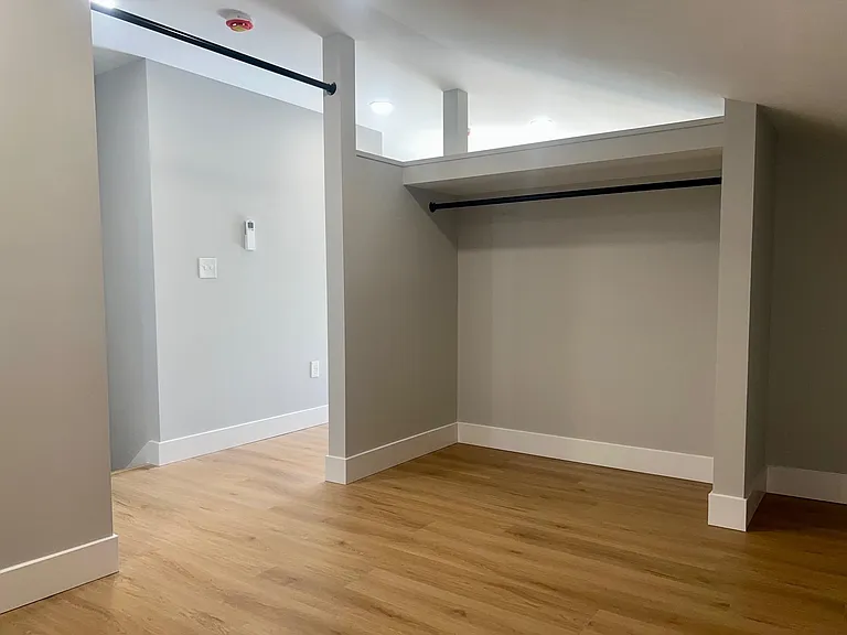 332 Daniel Webster Hwy #3 — Photo 17