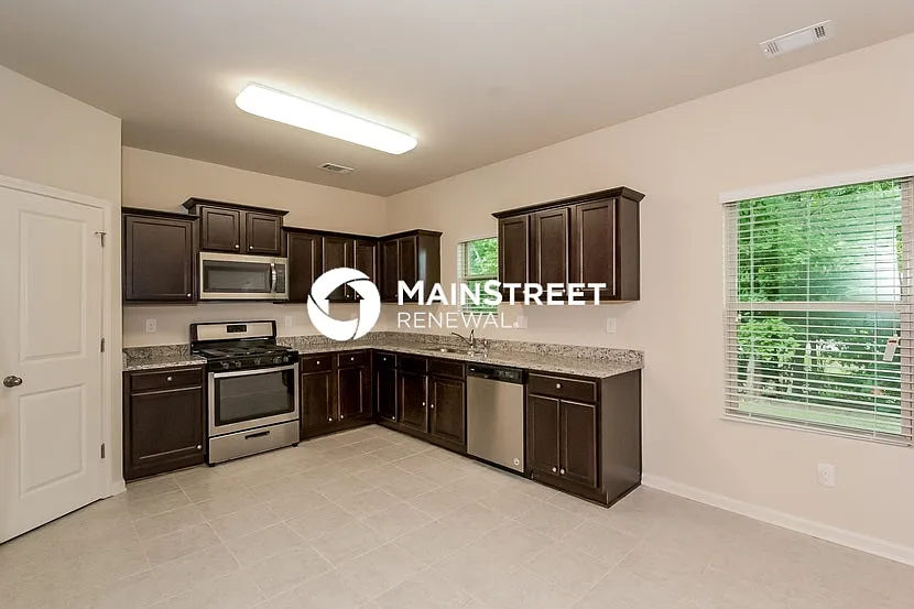 2268 Allman Drive — Photo 4