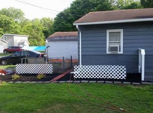 445 Broad St, Michigan Center, MI 49254