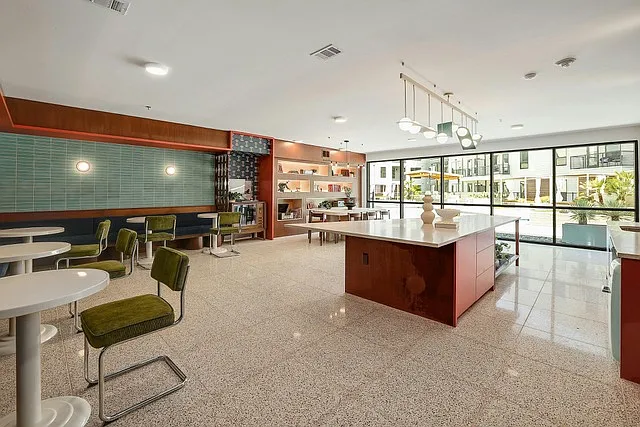 1701 Simond Ave #615 — Photo 46