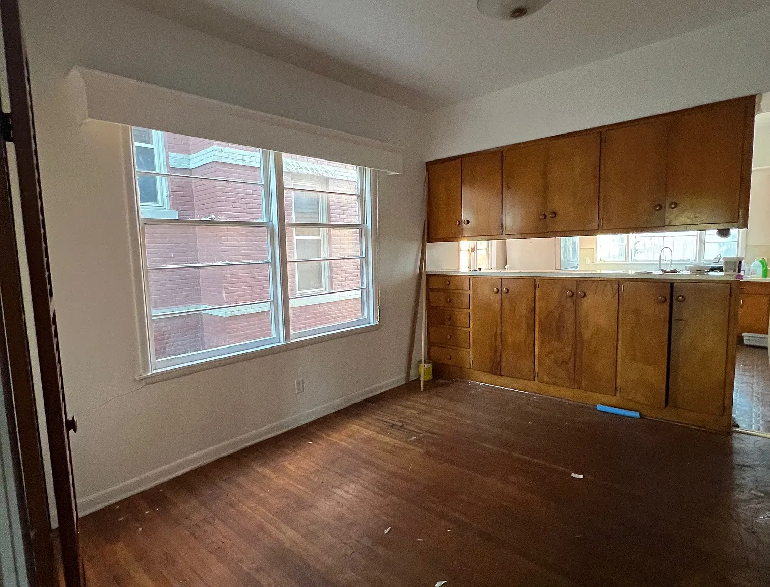 4 bed, 2045 sqft, $1,350 — Photo 4