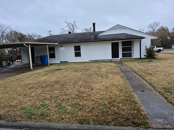 3rd image of 3790 Bryan Dr