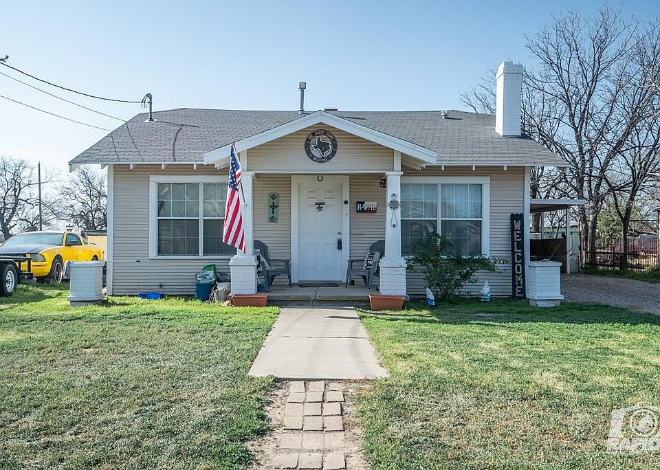 1st image of 623 E Avenue D