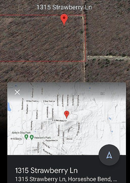 2nd image of 1315 Strawberry Ln