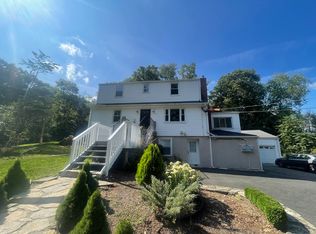 328 Post Rd W, Westport, CT 06880