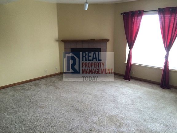 3rd image of 29645 18th Ave S APT A302