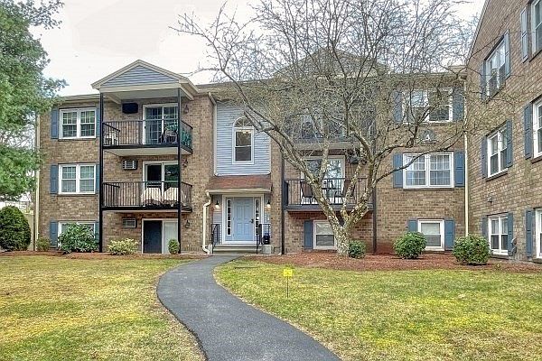 1st image of 610 S Franklin St APT A204