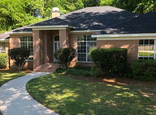 8867 N Court In Timbercreek, Daphne, AL 36527