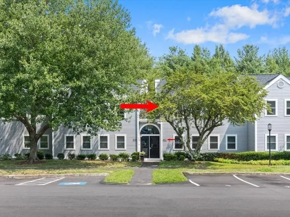 3007 Hockley Dr, Hingham, MA 02043