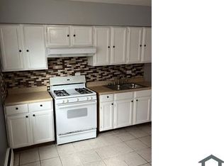 355 Luella Ave #1, Calumet City, IL 60409