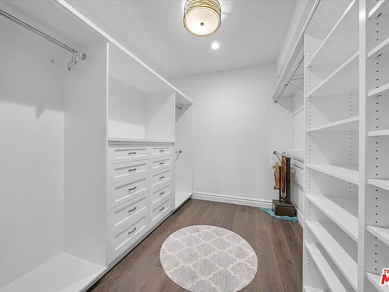809 Leonard Rd — Photo 41
